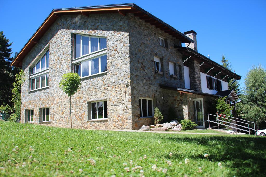 Alberg Residència Esportiva Els Isards La Molina  Extérieur photo